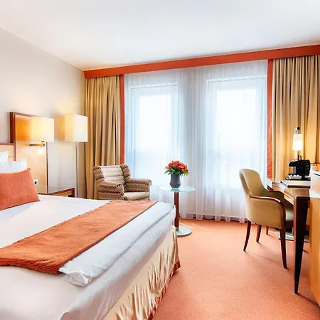 The Q Quadro Hotel